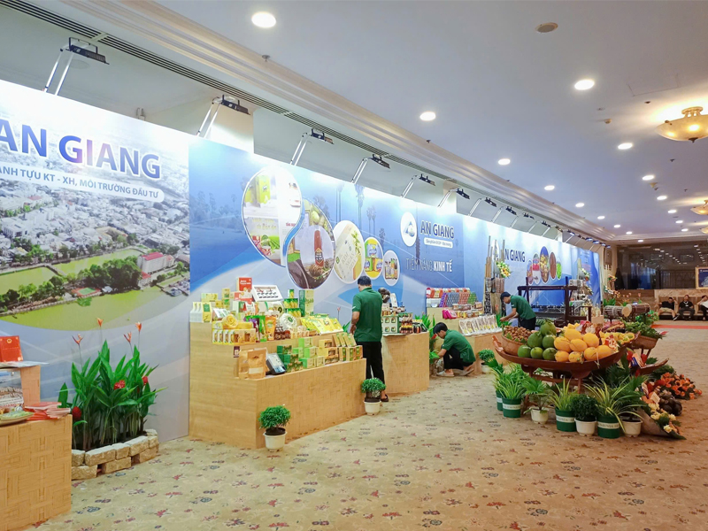 Tiểu Cảnh Sự Kiện & Lễ Tết